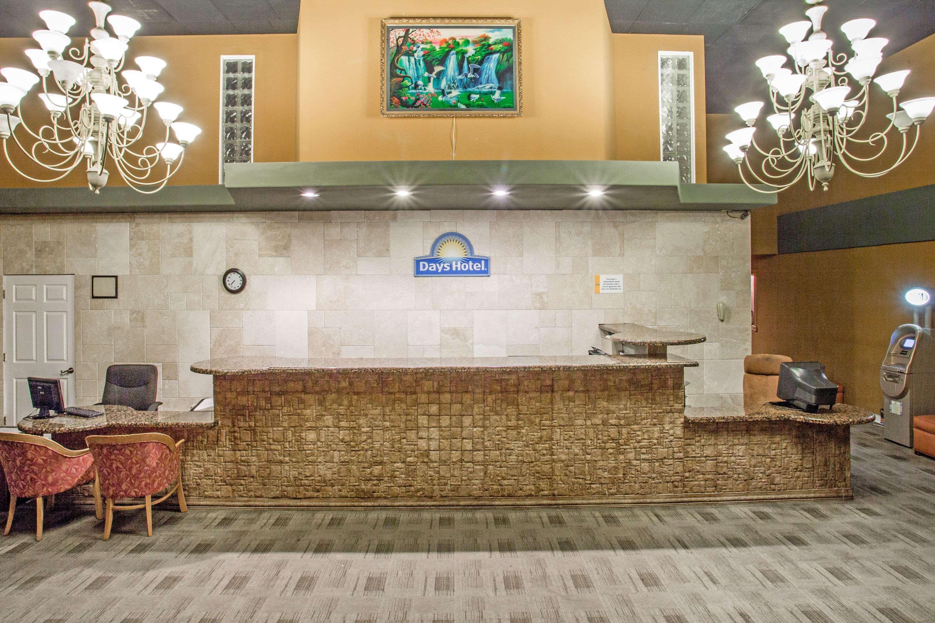 Days Hotel By Wyndham Peoria Glendale Area Dış mekan fotoğraf